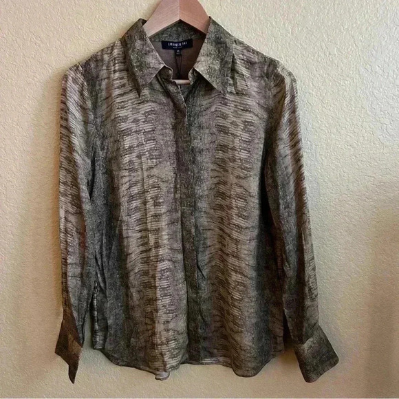 Lafayette 148 New York Long Sleeve Button Down Top - Picture 2 of 10